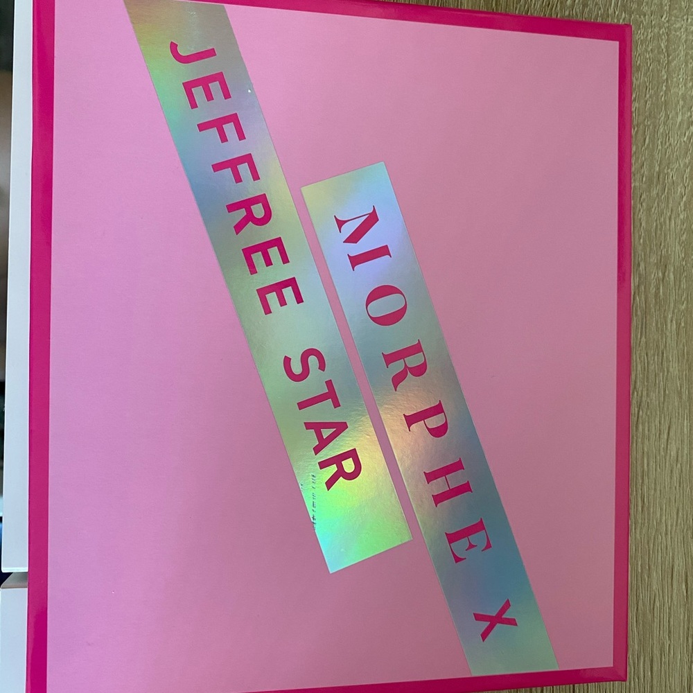 MORPHE X JEFFREE STAR